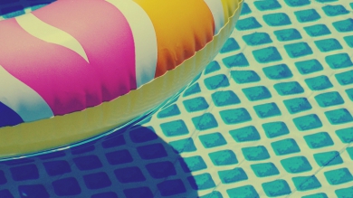 Kiedy na basen i korty? Sprawdź!